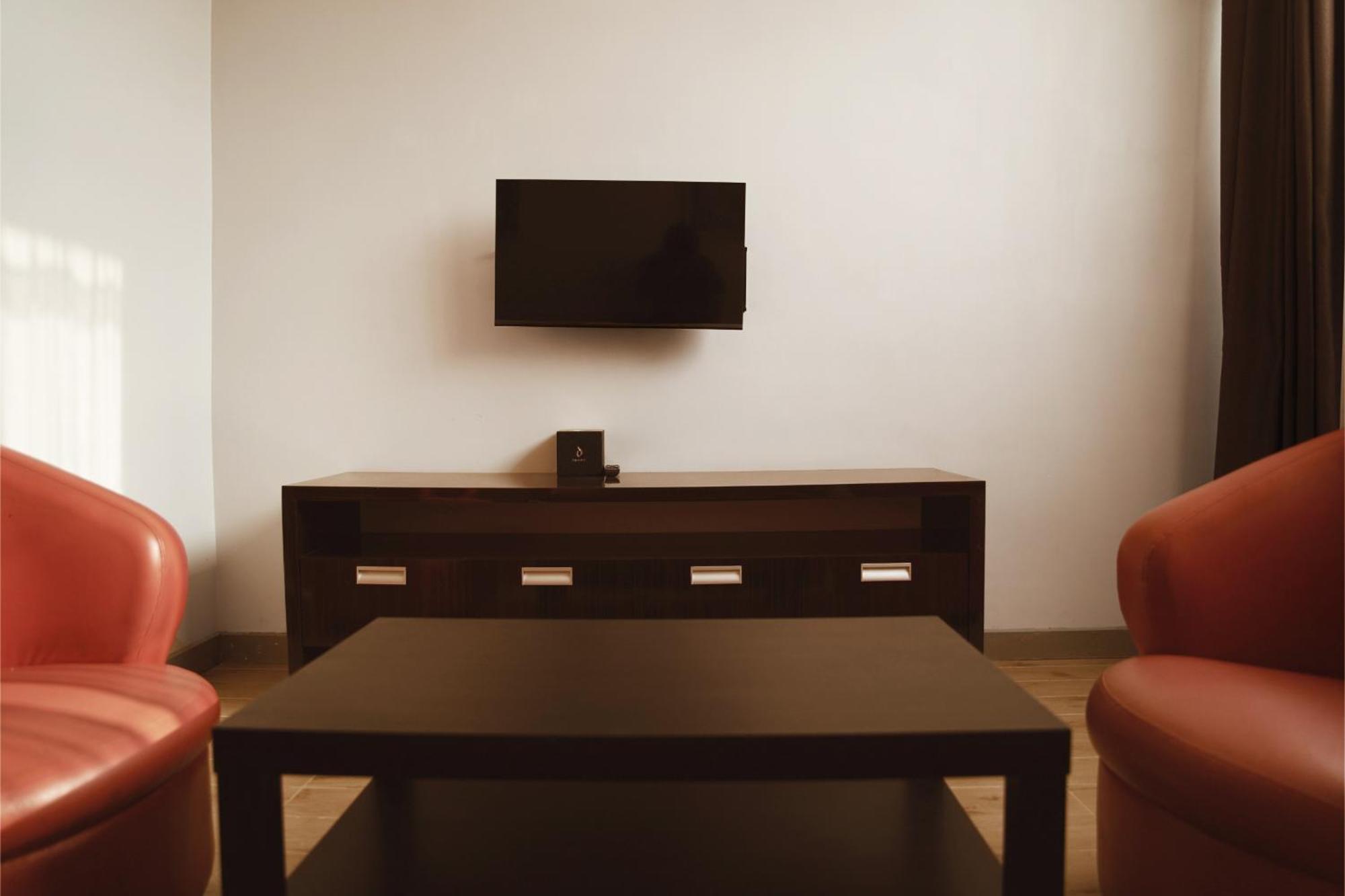 Dreamtel Hotel 3*