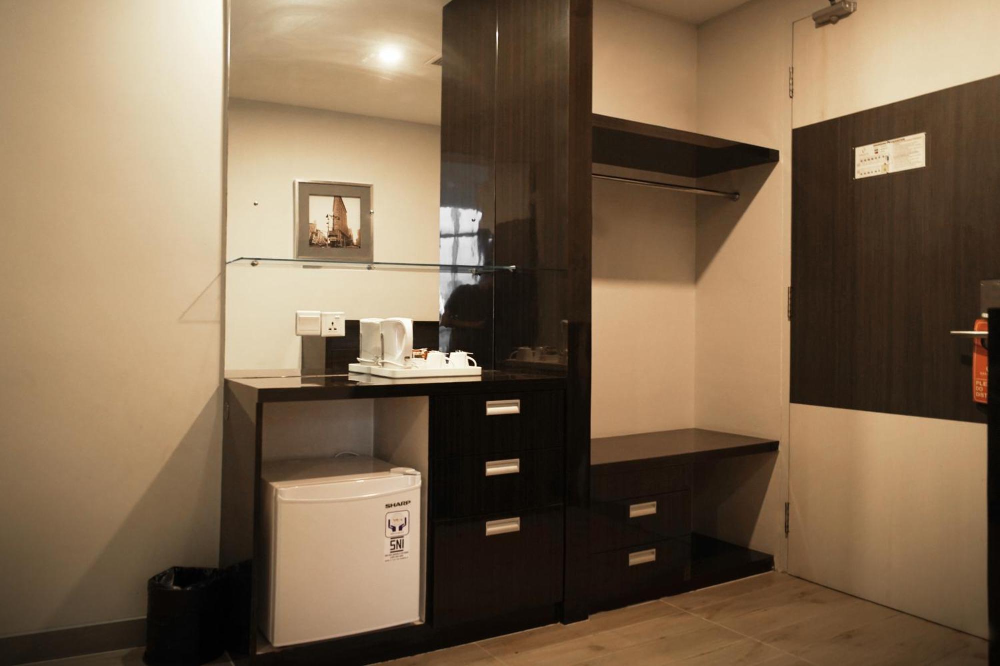 Dreamtel Hotel Jakarta